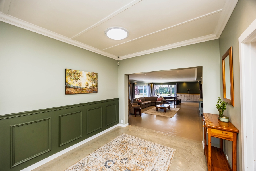 4 Bedroom Property for Sale in Beacon Bay Eastern Cape